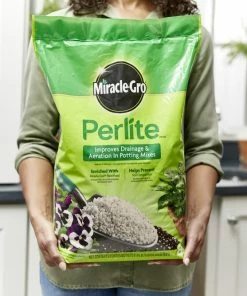 Miracle-Gro Soil & Soil Amendments Perlite Improves Soil Structure -Landscaping Online Outlet 12190888