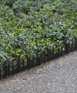 EasyFlex 8-Pack 10-ft Black Plastic Landscape Edging Bundle -Landscaping Online Outlet 40457108