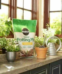 Miracle-Gro Soil & Soil Amendments Indoor 6-Quart Potting Soil Mix -Landscaping Online Outlet 41418555