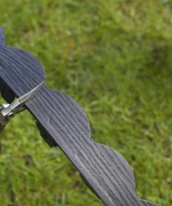 EasyFlex 2.5 in. x 20 ft. Scallop Black Woodgrain No-Dig Edging Kit -Landscaping Online Outlet 43438445